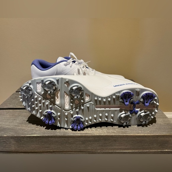 Under Armour Women's Charged Breathe 2 Golf Shoes-NWOB - Picture 7 of 9